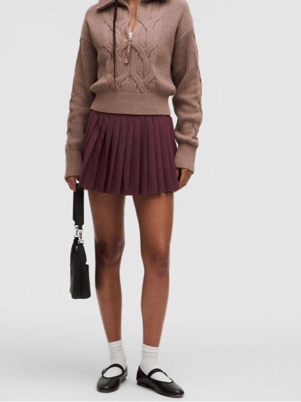 Lululemon High-Rise Pleated Tennis Skirt
Garnet size 12